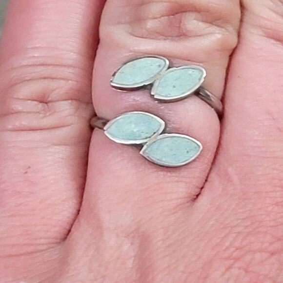 Sterling Silver Signed LP Turquoise Ring Adjustable Leaf Inlay Ring Size 7 - Picture 2 of 7